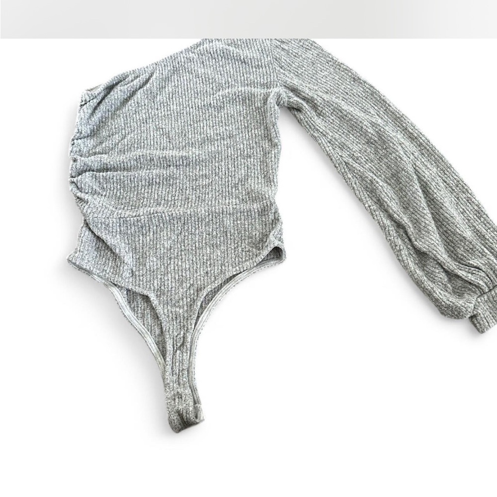 Gray Ribbed One-Shoulder Bodysuit - Picture 2 of 3